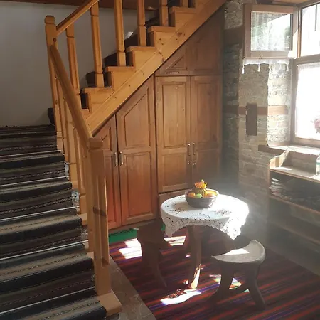 тодорината къща Pensión 3*