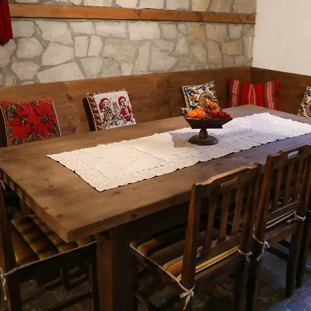 тодорината къща Pensión Leshten