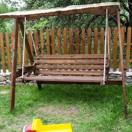 Pensión тодорината къща