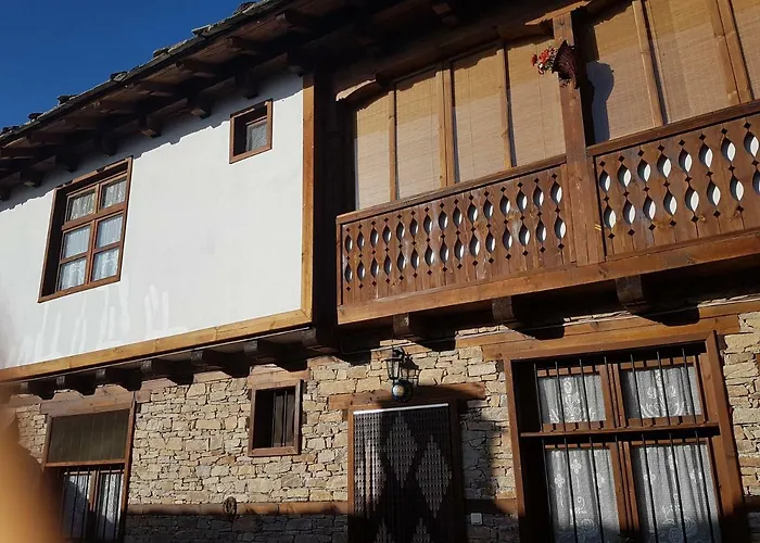 тодорината къща Πανσιόν 3*