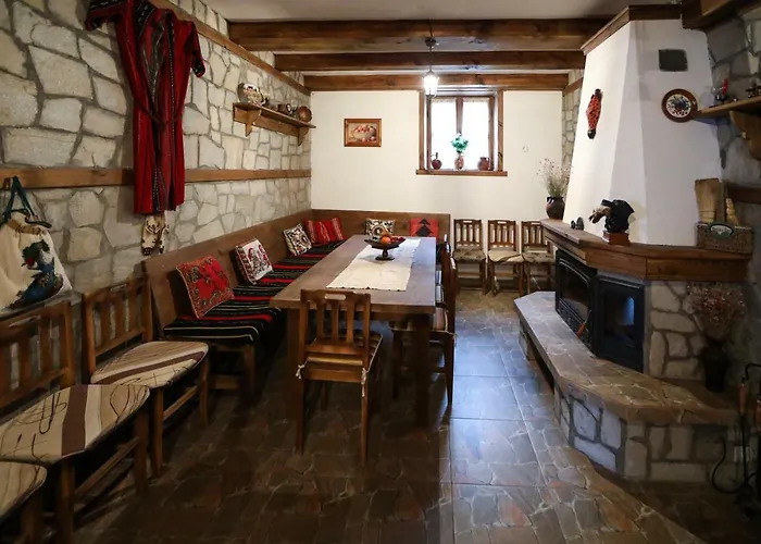 Maison d'hôtes тодорината къща Leshten