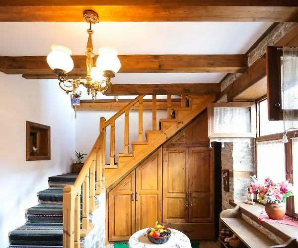 тодорината къща Πανσιόν Leshten